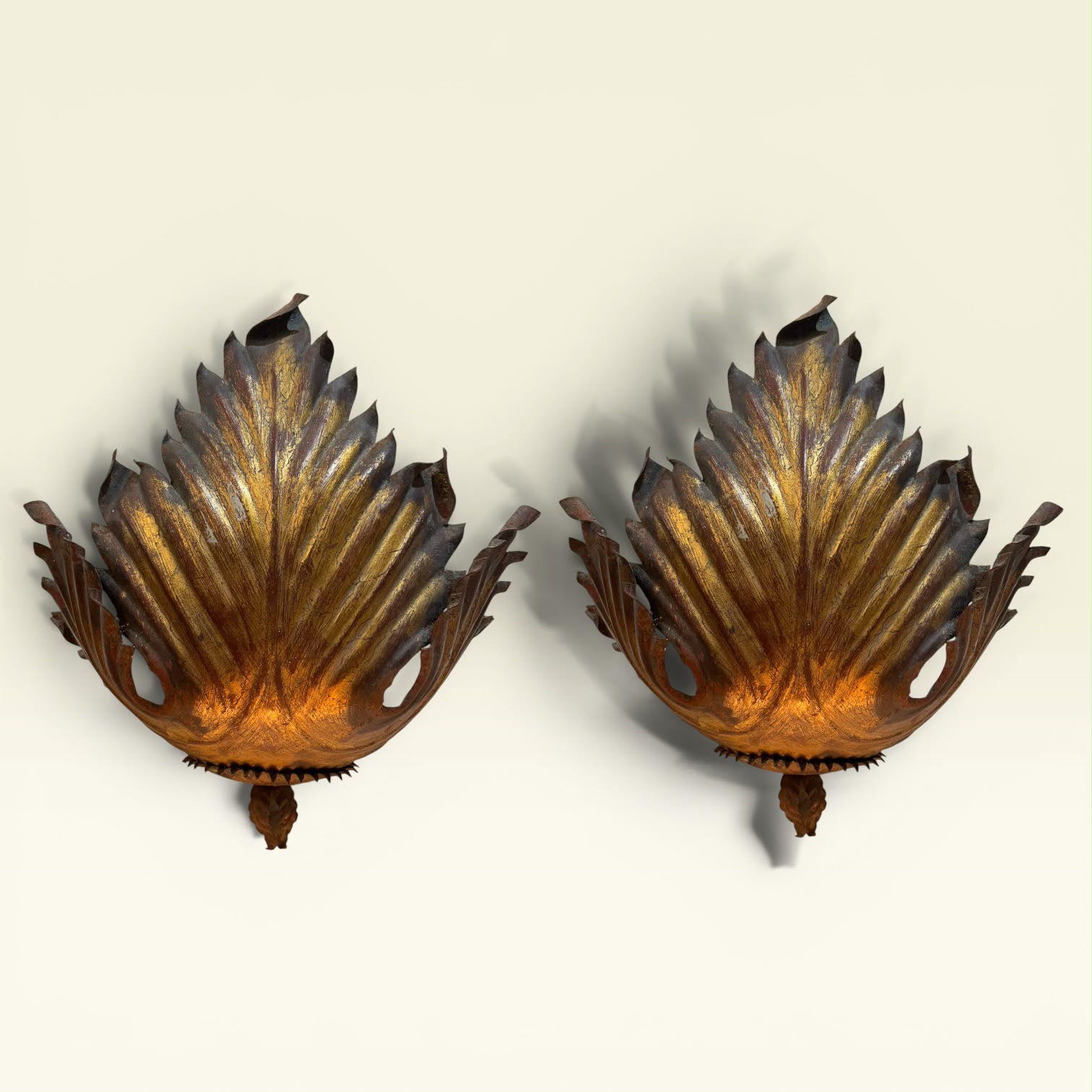 Apliques Foliage Sunburst Hierro Dorado
